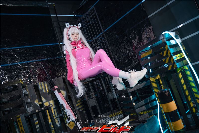 咬一口兔娘ovo - NIKKE 爱丽丝-幻想世界