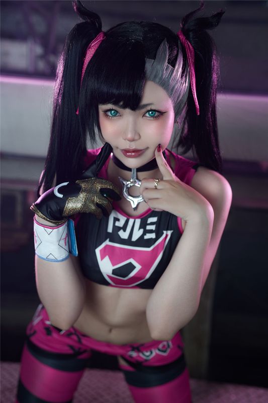 ZinieQ- Battle Marnie Pokémon Sword Shield-幻想世界