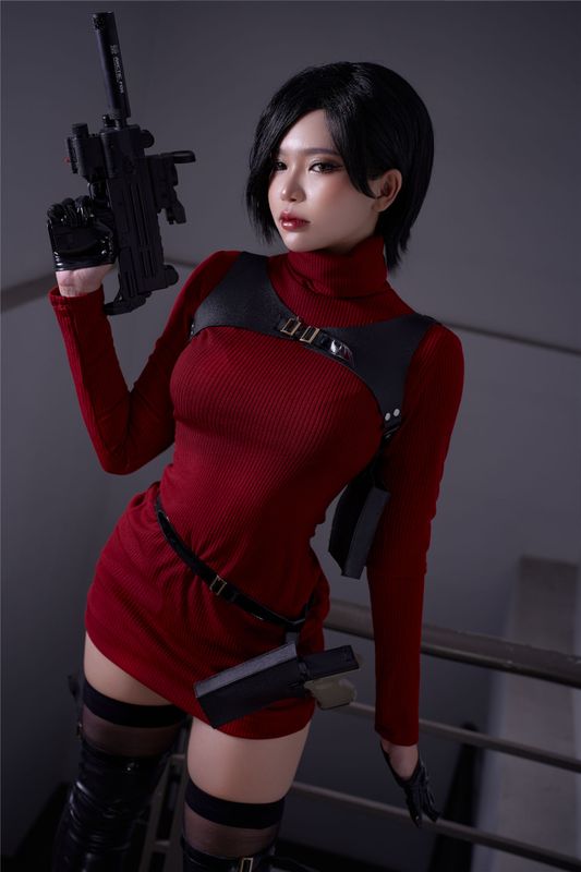ZinieQ- Ada Wong RE4 Remake-幻想世界