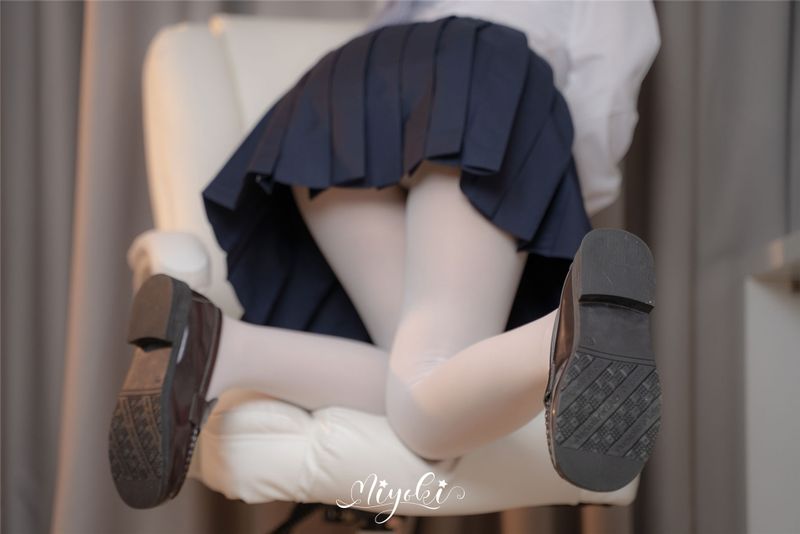 铃木美咲 - 神里绫华-幻想世界