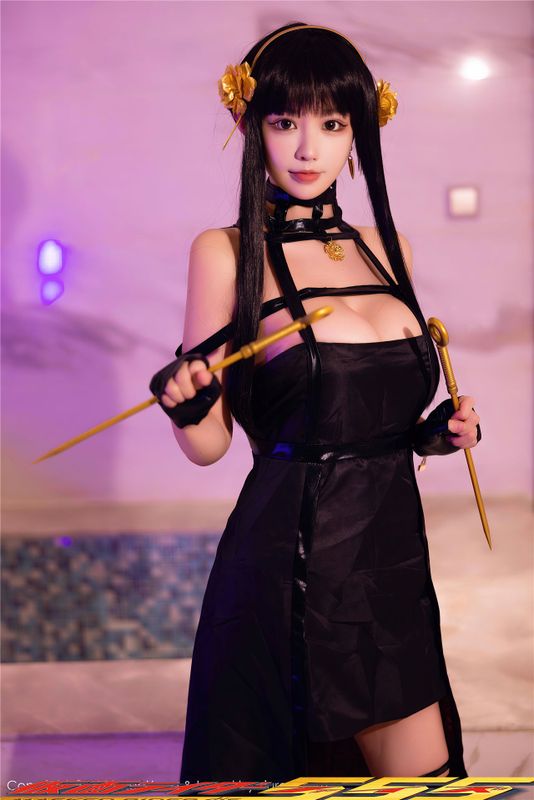 朱可儿Flora - Yor Forger-幻想世界