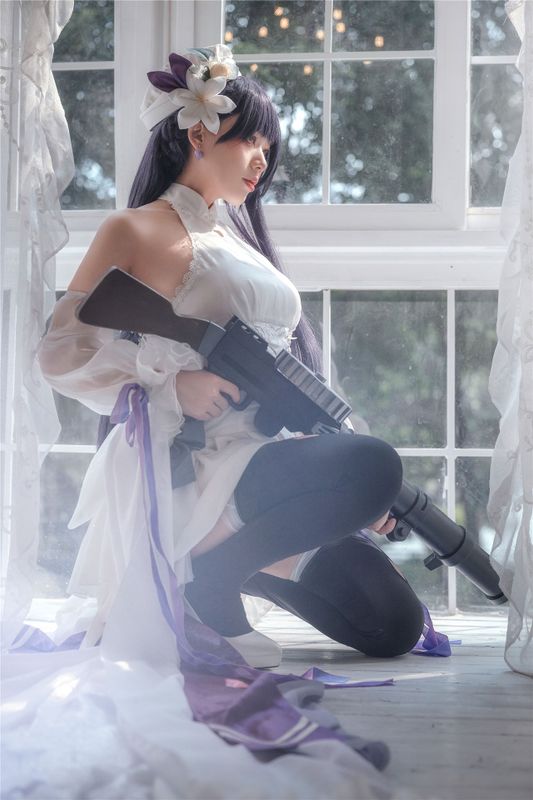 九言 刘易斯-幻想世界