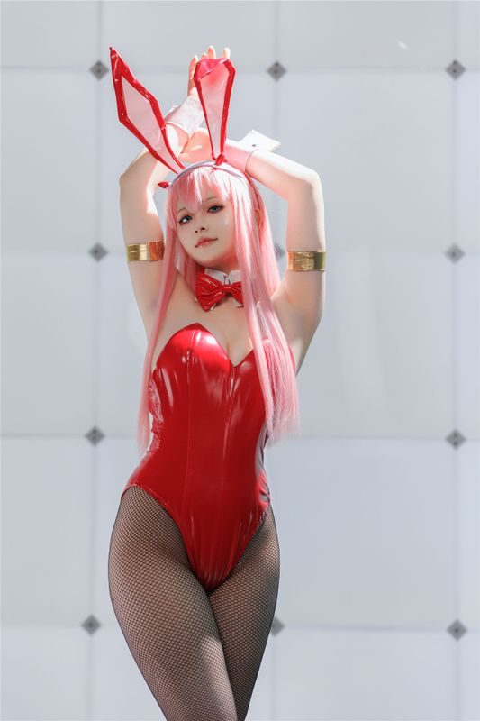 屿鱼 NO.1 Zero Two-幻想世界