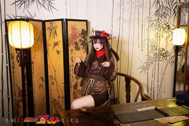 [星野柒兔] 胡桃-幻想世界