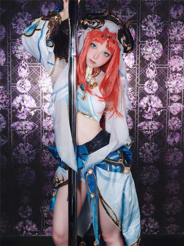 Akichi - Nilou-幻想世界