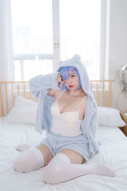 Yuna - Re Zero Rem-幻想世界