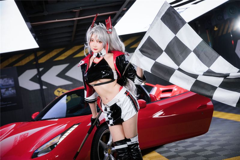 [Momoko葵葵&瓜希酱]碧蓝航线欧根&企业-幻想世界