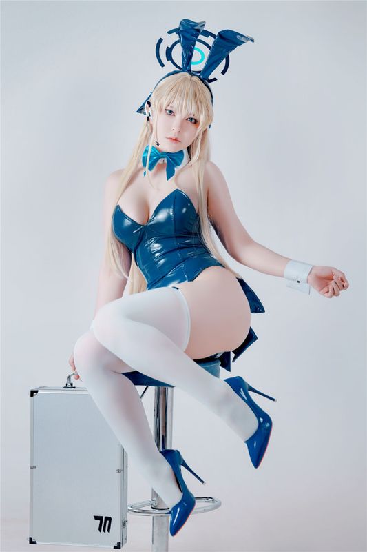 半半子 飛鳥馬トキBunny-幻想世界