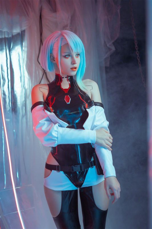 Shirogane Sama - Lucy-幻想世界