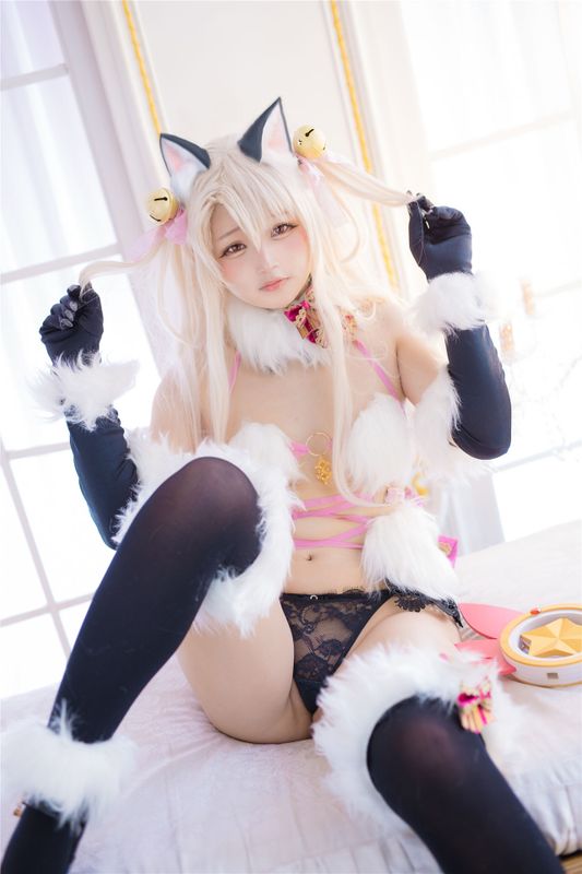 Takanashi Hanari - Beast Illya-幻想世界