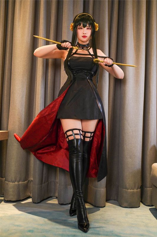 Kaya Huang - Yor Forger-幻想世界