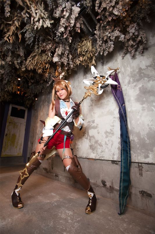 カナデのアトリエ３〜最後の錬金術士と秘密の薬瓶-幻想世界