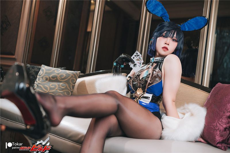 夜阑(兔女郎ver)-幻想世界