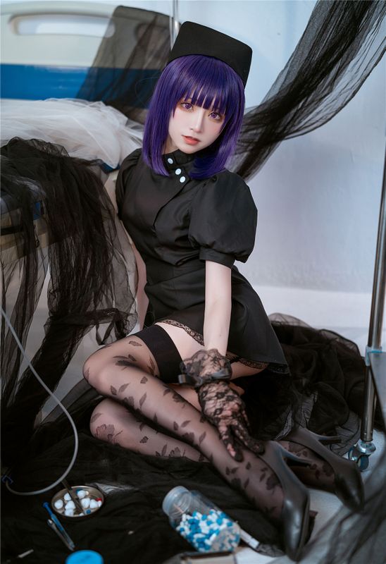 Kitaro绮太郎 - 喜多川海梦 黑白护士-幻想世界