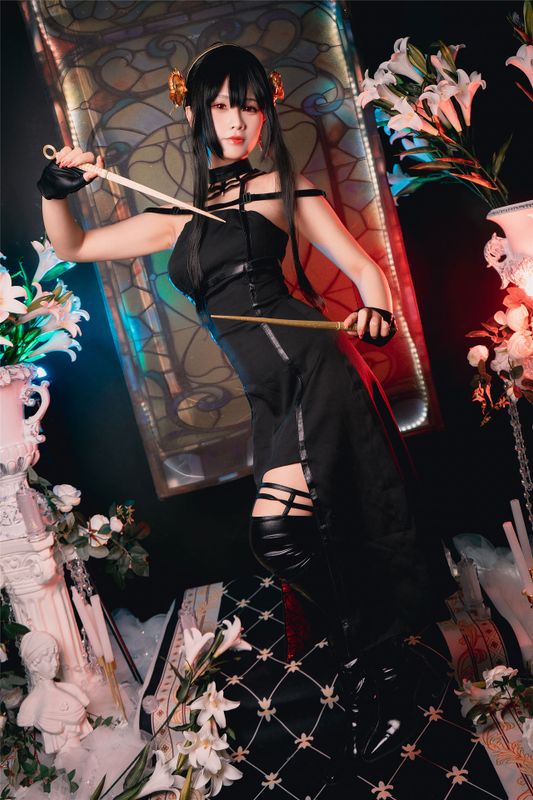 Pyoncos - Yor Forger-幻想世界