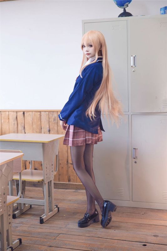 [艾西Aiwest]邻家天使 椎名真昼-幻想世界