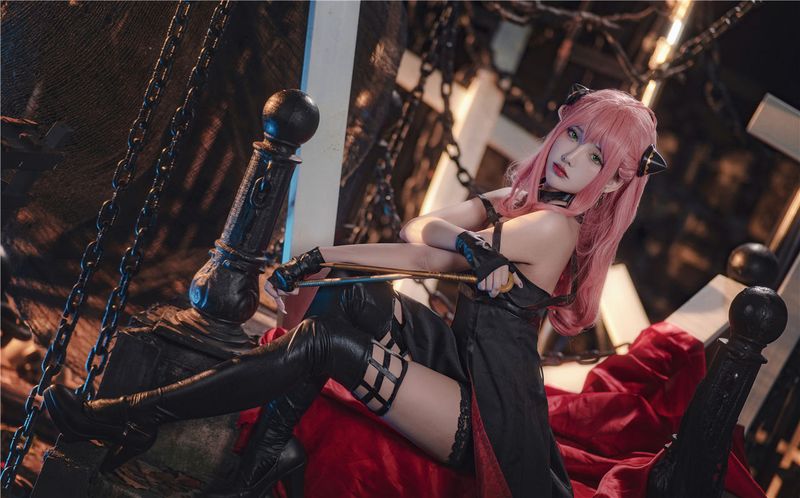 阿璇学妹 - 阿尼亚-幻想世界