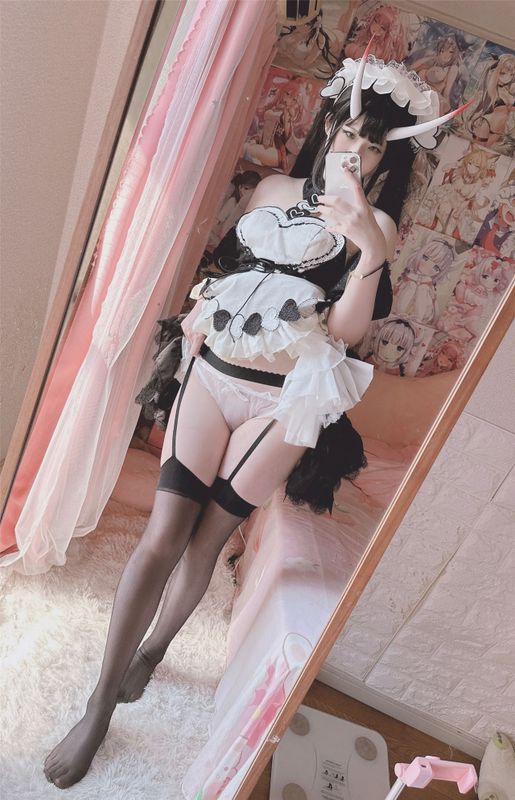 習呆呆  メイド能代-幻想世界