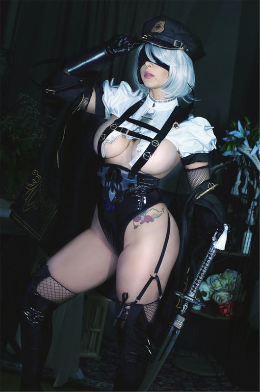 Shermie - Officer 2B-幻想世界