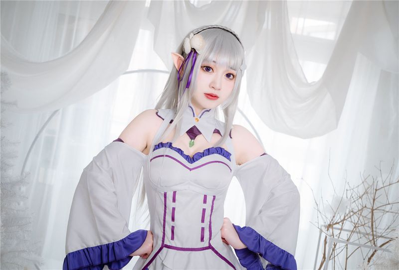 桃墨公子 - 艾米莉亚-幻想世界