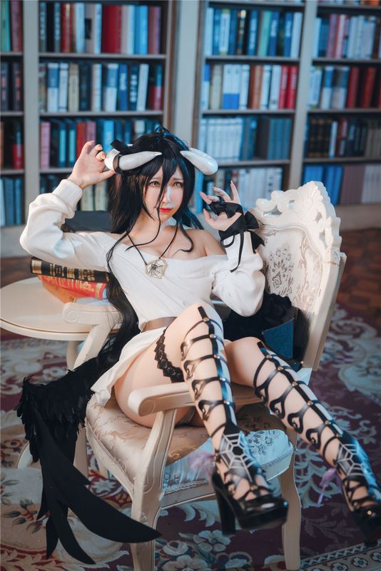 芋圆侑子 - 雅儿贝德私服-幻想世界