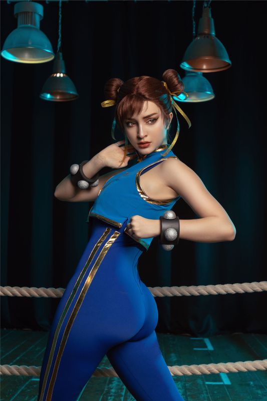 Hologana - Chun Li-幻想世界